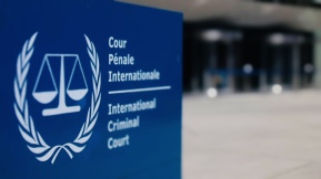 Адвокат Международный уголовный суд Гаага из Германии